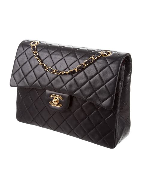 chanel double flap quilted bag